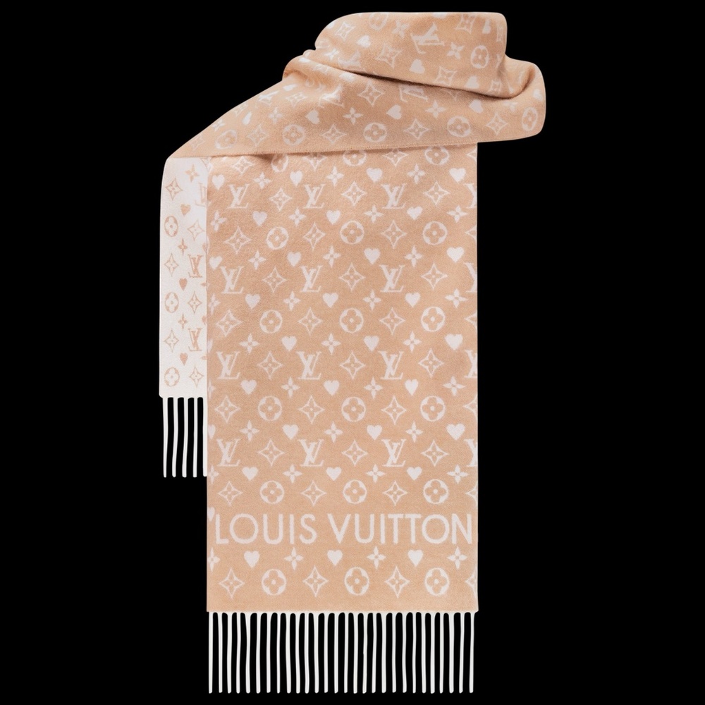 ✨AUTHENTIC✨ louis vuitton dune ‘game on’ hearts cashmere scarf